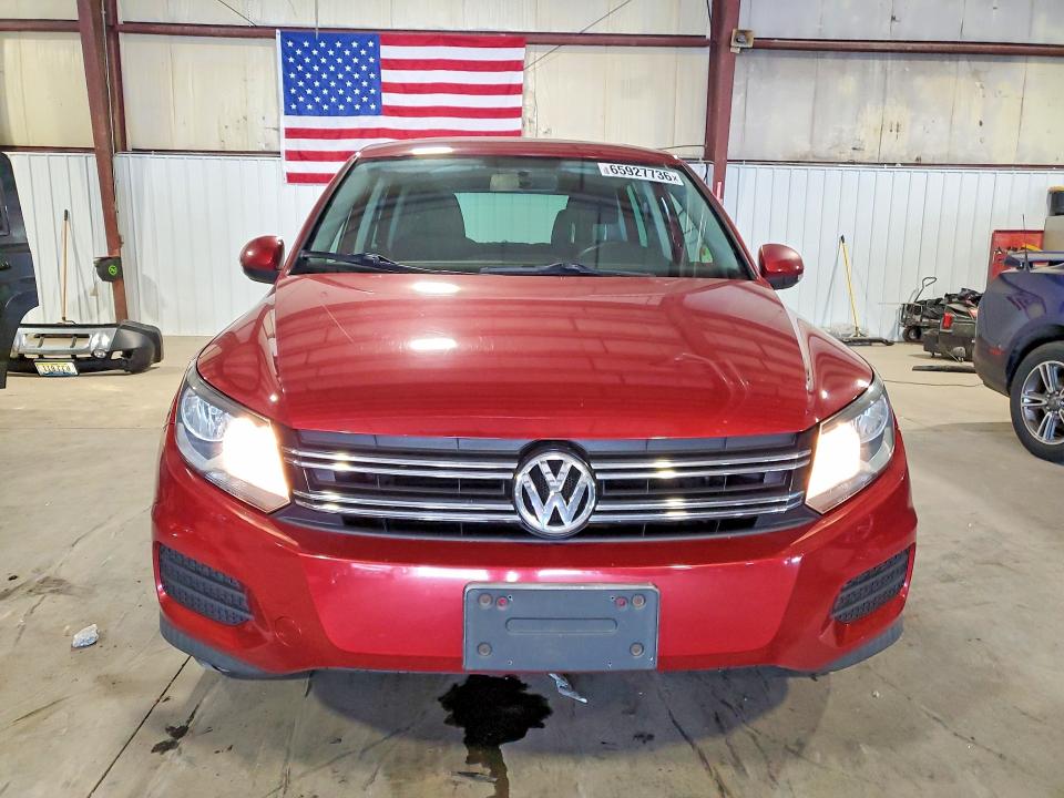 65927736 :رقم المزاد ، WVGBV3AXXDW067145 vin ، 2013 Volkswagen Tiguan مزاد بيع