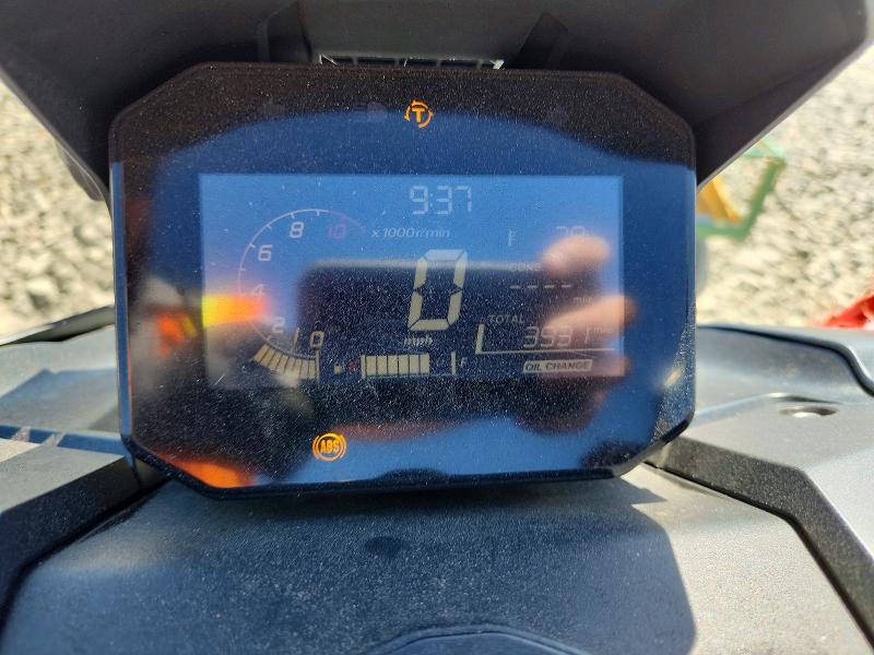 63217316 :رقم المزاد ، MLHKF5454S5101328 vin ، 2025 Honda Adv160 مزاد بيع