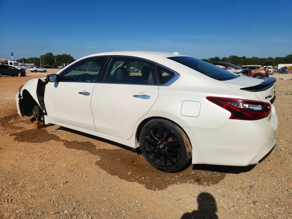 65551196 :رقم المزاد ، 1N4AL3AP3JC480047 vin ، 2018 Nissan Altima مزاد بيع