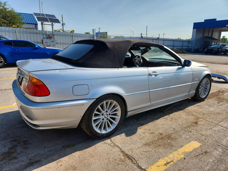 63618616 :رقم المزاد ، WBABS53401EV85680 vin ، 2001 Bmw 330 مزاد بيع