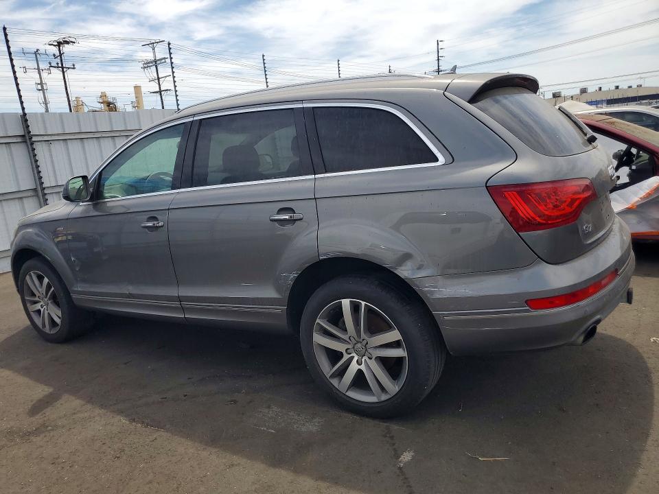 67163756 :رقم المزاد ، WA1LGAFE9FD021409 vin ، 2015 Audi Q7 مزاد بيع