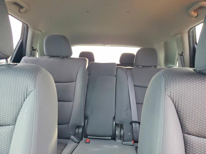 2011 Kia Sorento მანქანა იყიდება აუქციონზე, vin: 5XYKT4A2XBG158625, აუქციონის ნომერი: 63388666