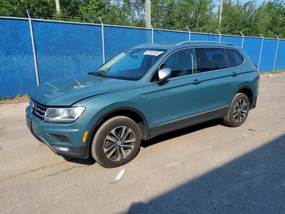 Продажа на аукционе авто 2020 Volkswagen Tiguan, vin: 3VV2B7AXXLM040449, номер лота: 63742526