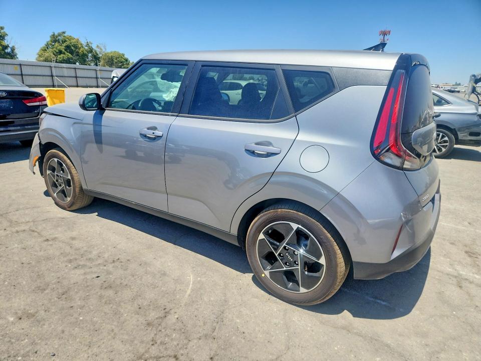 Продажа на аукционе авто 2025 Kia Soul, vin: KNDJ33AU2S7955343, номер лота: 63524346