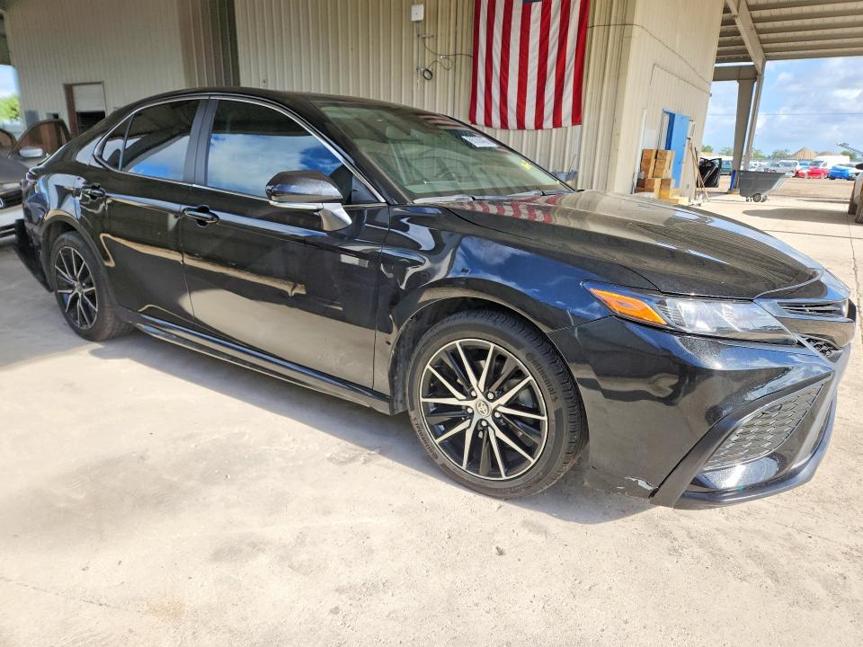 66700436 :رقم المزاد ، 4T1T11AK1RU920088 vin ، 2024 Toyota Camry مزاد بيع