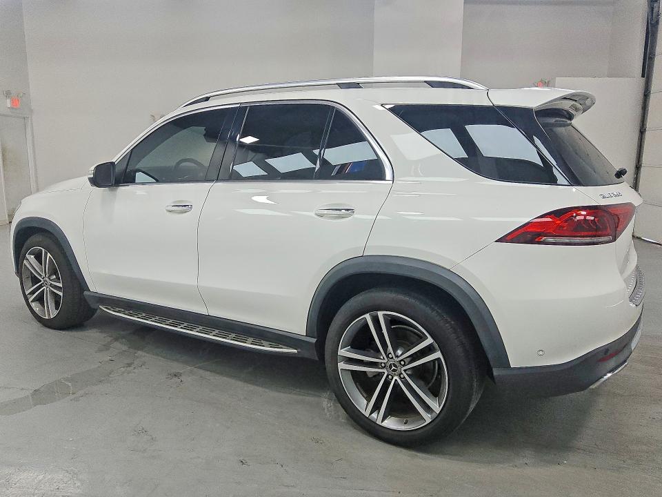 Продажа на аукционе авто 2021 Mercedes-benz Gle, vin: 4JGFB4KB0MA374100, номер лота: 64217586
