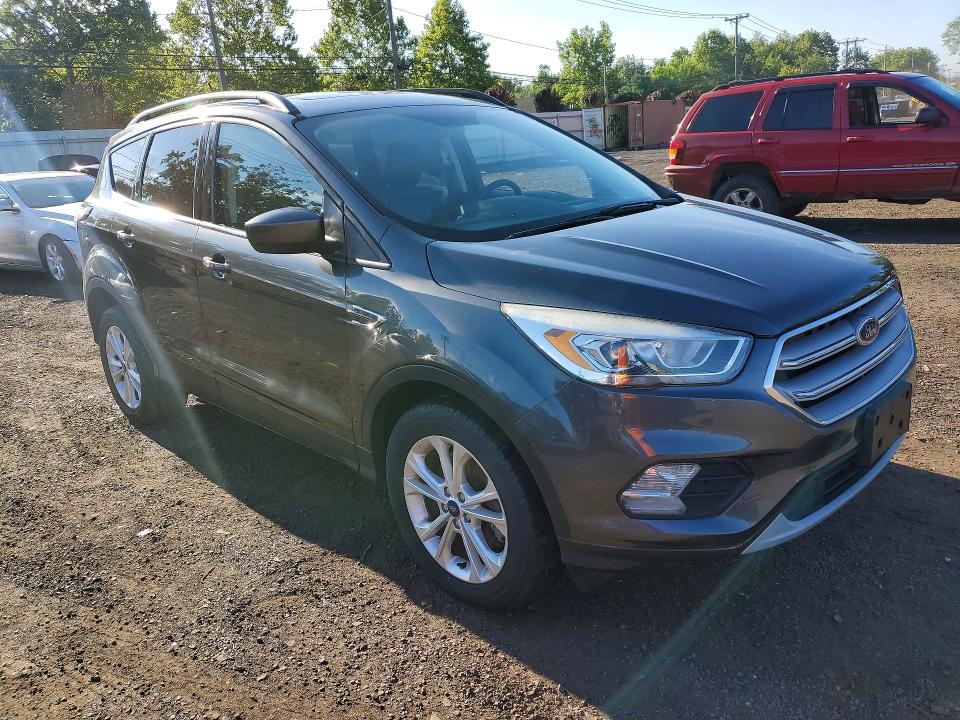 Продаж на аукціоні авто 2018 Ford Escape, vin: 1FMCU9HD3JUA01453, номер лоту: 65614566