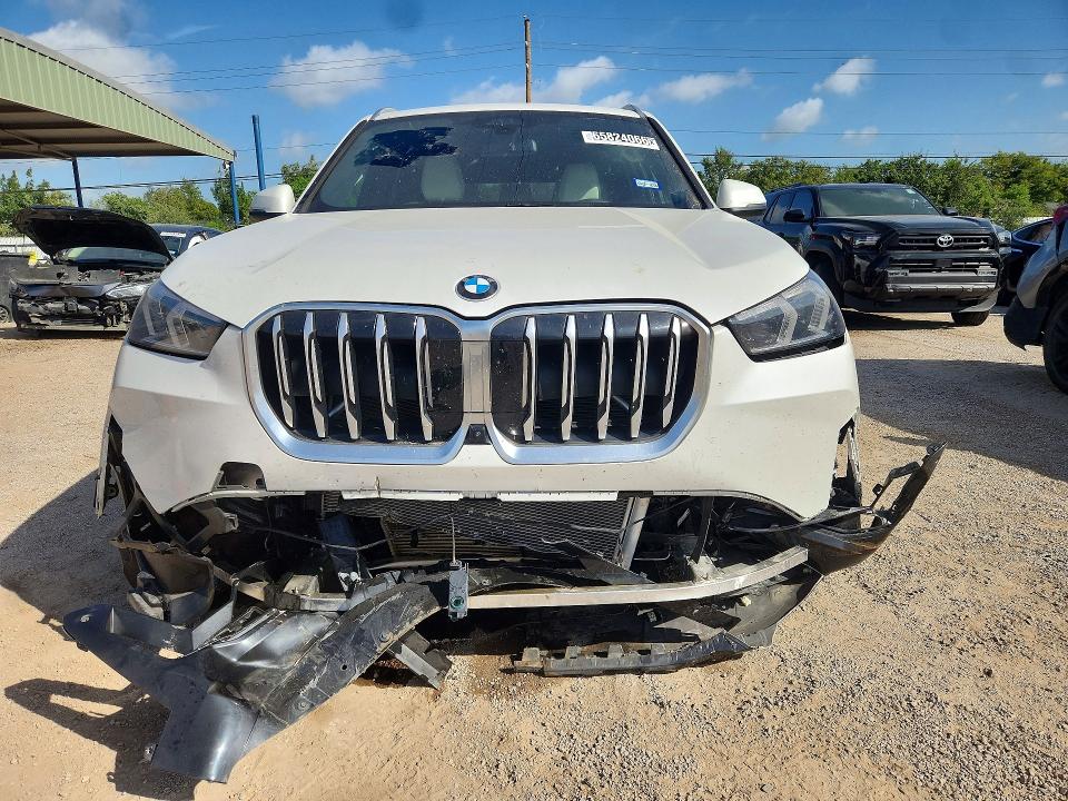 2026 Bmw X1 მანქანა იყიდება აუქციონზე, vin: WBX73EF08T5637884, აუქციონის ნომერი: 65824066