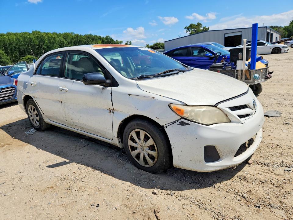 64245116 :رقم المزاد ، JTDBU4EE7BJ093279 vin ، 2011 Toyota Corolla مزاد بيع