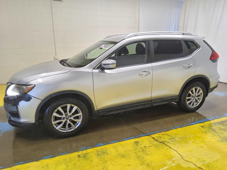 Продаж на аукціоні авто 2017 Nissan Rogue, vin: KNMAT2MT1HP565274, номер лоту: 66374196