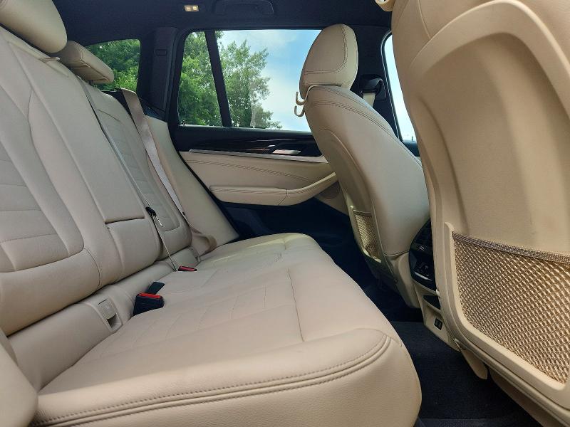63740016 :رقم المزاد ، 5UXTY5C08M9F00702 vin ، 2021 Bmw X3 مزاد بيع