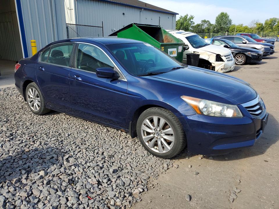 65719126 :رقم المزاد ، 1HGCP2F78BA095754 vin ، 2011 Honda Accord مزاد بيع
