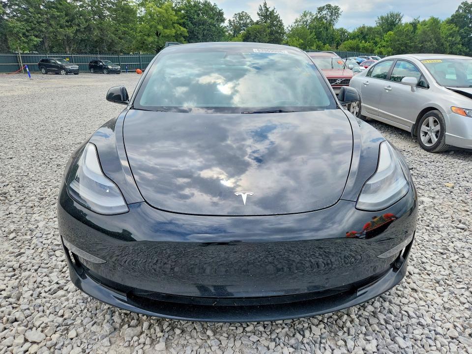 2022 Tesla Model 3 მანქანა იყიდება აუქციონზე, vin: 5YJ3E1EB2NF103931, აუქციონის ნომერი: 63969006