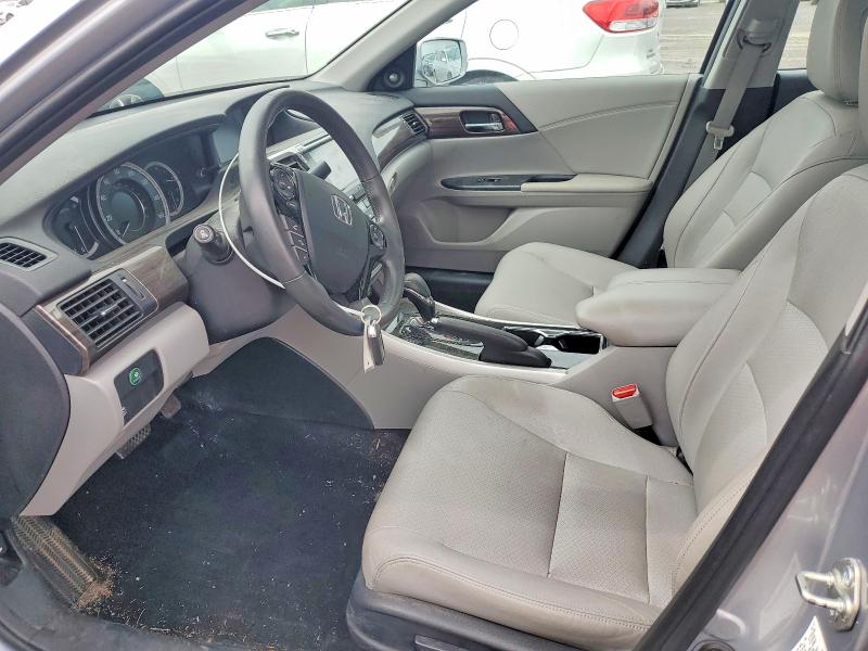 Auction sale of the 2017 Honda Accord, vin: 1HGCR2F86HA231293, lot number: 64245436