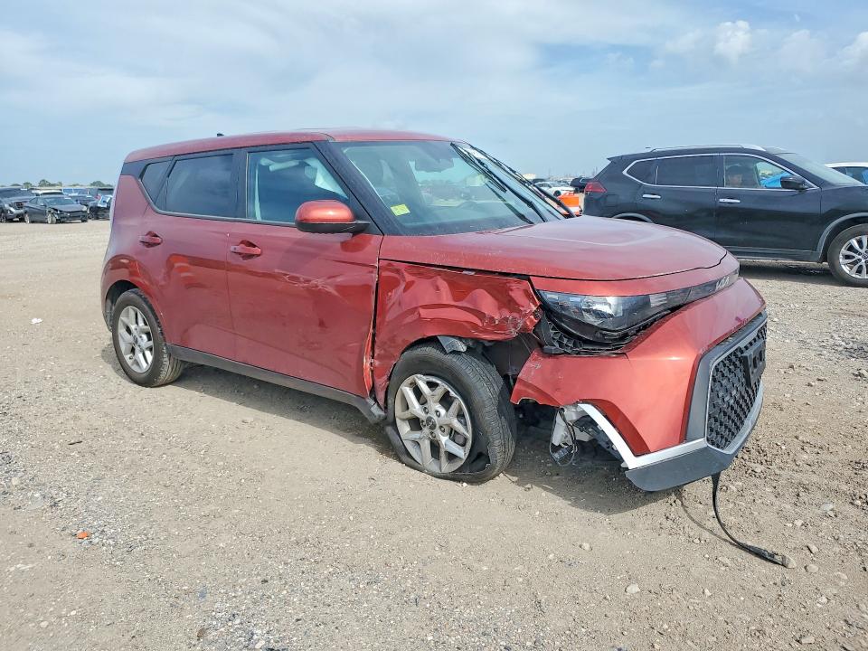 65304276 :رقم المزاد ، KNDJ23AU2R7917351 vin ، 2024 Kia Soul مزاد بيع