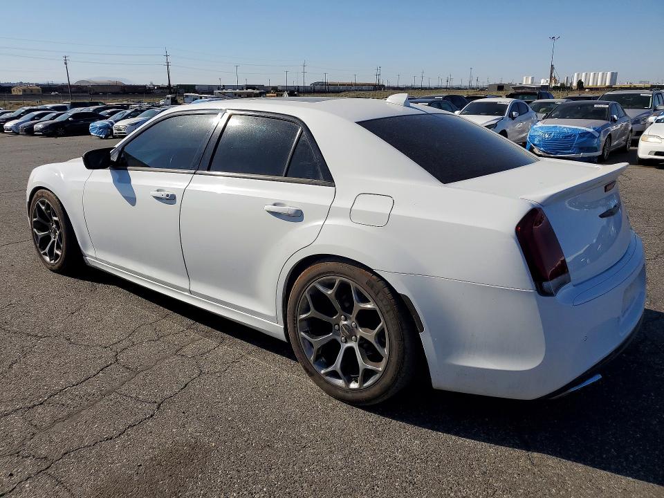 Aukcja sprzedaży 2018 Chrysler 300, vin: 2C3CCABG9JH240038, numer aukcji: 61109676