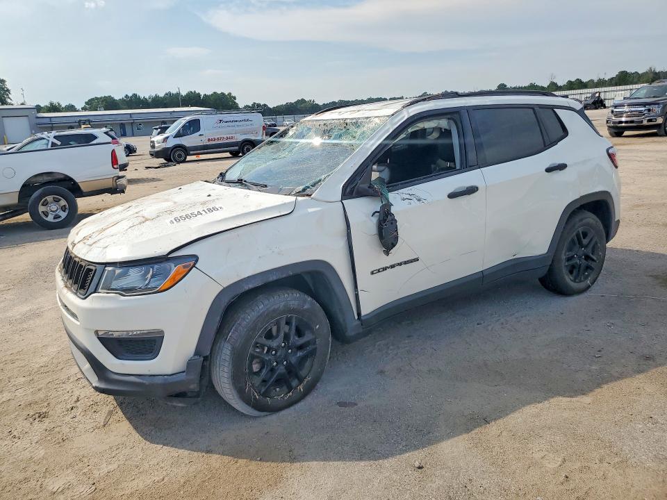 65654186 :رقم المزاد ، 3C4NJCAB5JT408065 vin ، 2018 Jeep Compass مزاد بيع