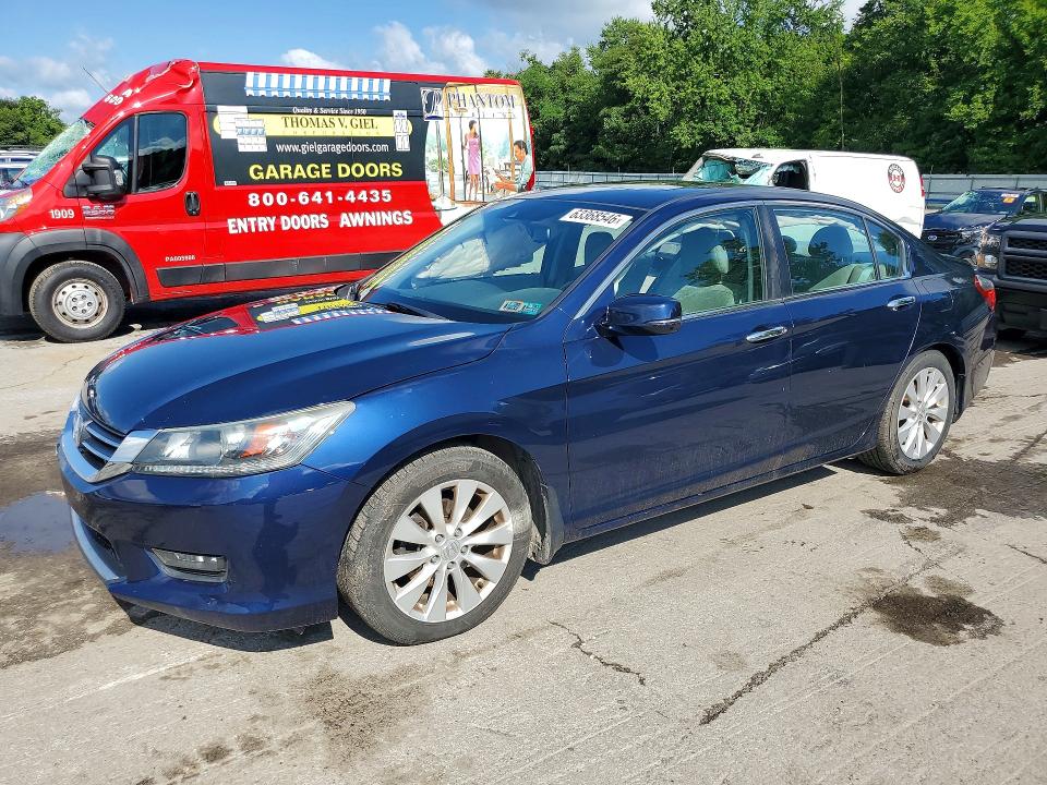 63368546 :رقم المزاد ، 1HGCR2F88FA079319 vin ، 2015 Honda Accord مزاد بيع
