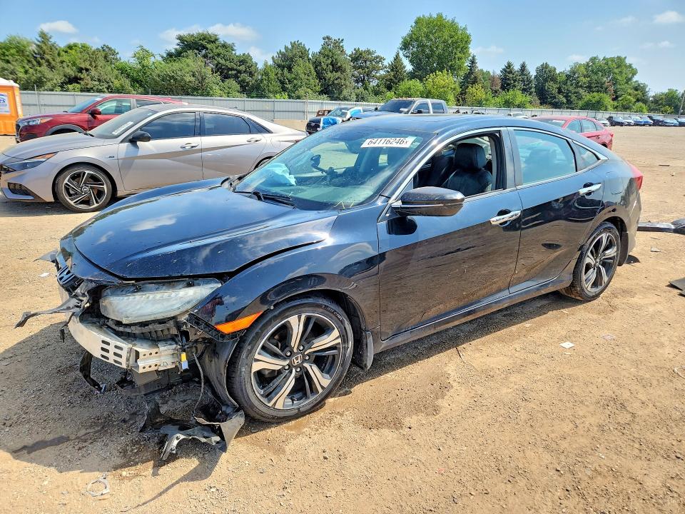 64116246 :رقم المزاد ، 19XFC1F95HE016517 vin ، 2017 Honda Civic مزاد بيع