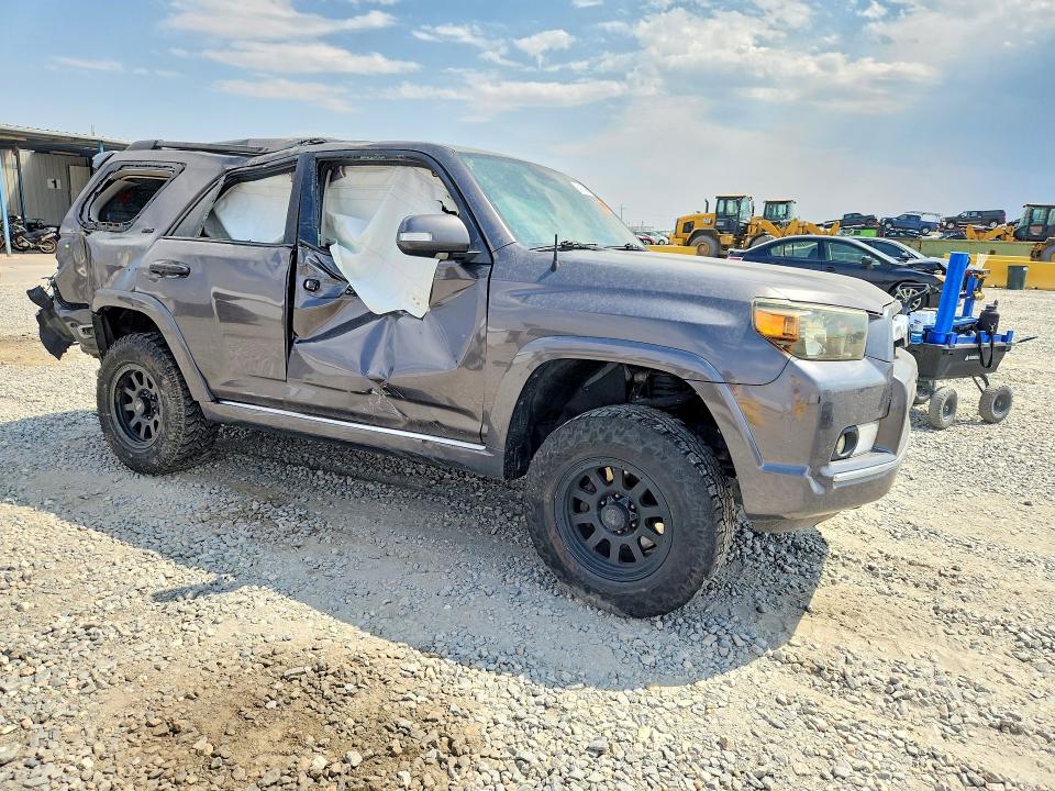 64137466 :رقم المزاد ، JTEBU5JR4B5075129 vin ، 2011 Toyota 4runner مزاد بيع