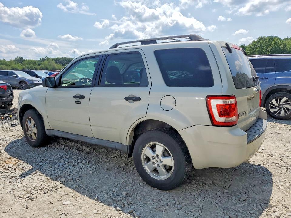64046336 :رقم المزاد ، 1FMCU03GX9KD16299 vin ، 2009 Ford Escape مزاد بيع