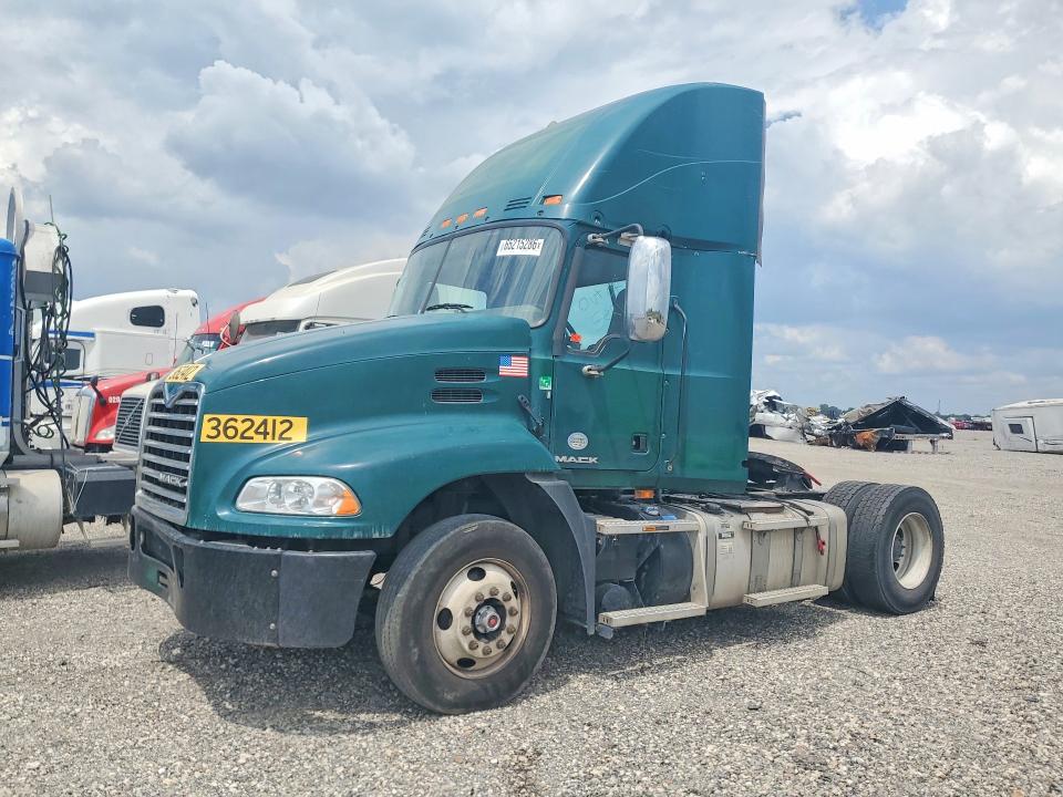 Продажа на аукционе авто 2017 Mack Cxu613, vin: 1M1AW01X7HM009720, номер лота: 65215286