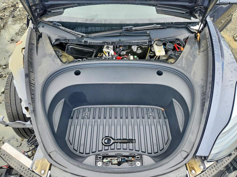 Продажа на аукционе авто 2023 Tesla Model 3, vin: 5YJ3E1EA8PF656383, номер лота: 63324496