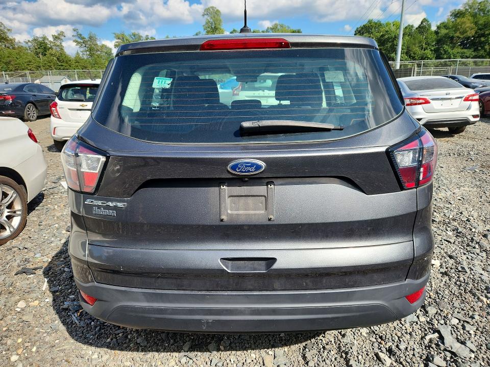 Продаж на аукціоні авто 2017 Ford Escape, vin: 1FMCU0F75HUC30641, номер лоту: 64367576