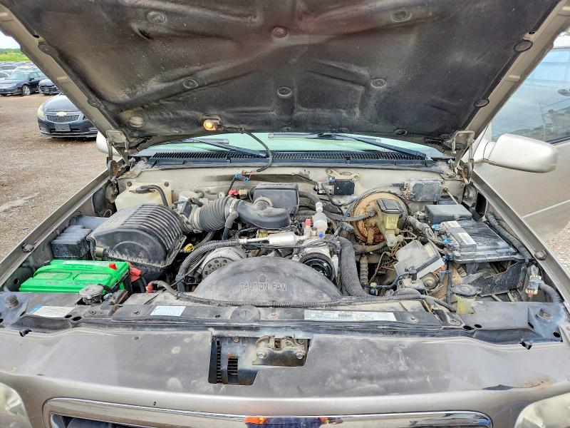Aukcja sprzedaży 2000 Cadillac Escalade, vin: 1GYEK13R5YR144113, numer aukcji: 64900436