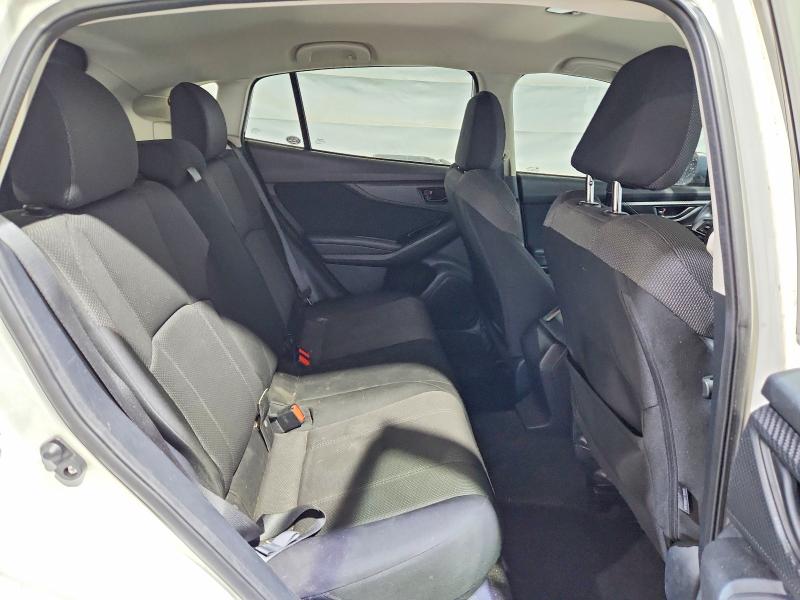 63998556 :رقم المزاد ، 4S3GTAA67J3736254 vin ، 2018 Subaru Impreza مزاد بيع