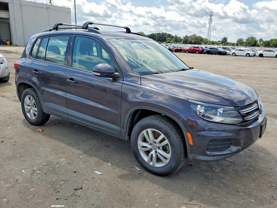 2016 Volkswagen Tiguan მანქანა იყიდება აუქციონზე, vin: WVGAV7AXXGW514760, აუქციონის ნომერი: 65495676