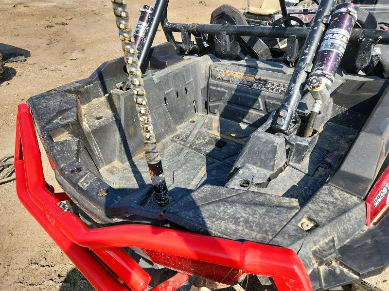 67138816 :رقم المزاد ، 3NSVDE991GF780724 vin ، 2016 Polaris Rzr مزاد بيع