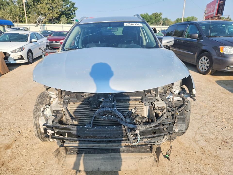 Продаж на аукціоні авто 2018 Nissan Rogue, vin: KNMAT2MT3JP593440, номер лоту: 63502156