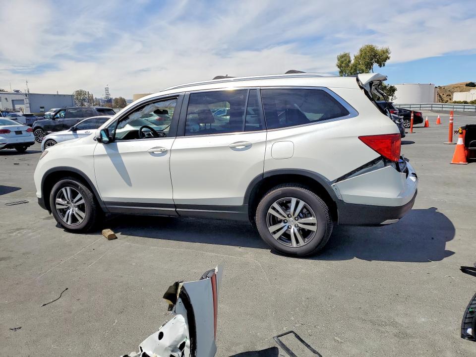 Auction sale of the 2016 Honda Pilot, vin: 5FNYF5H38GB035426, lot number: 65557526