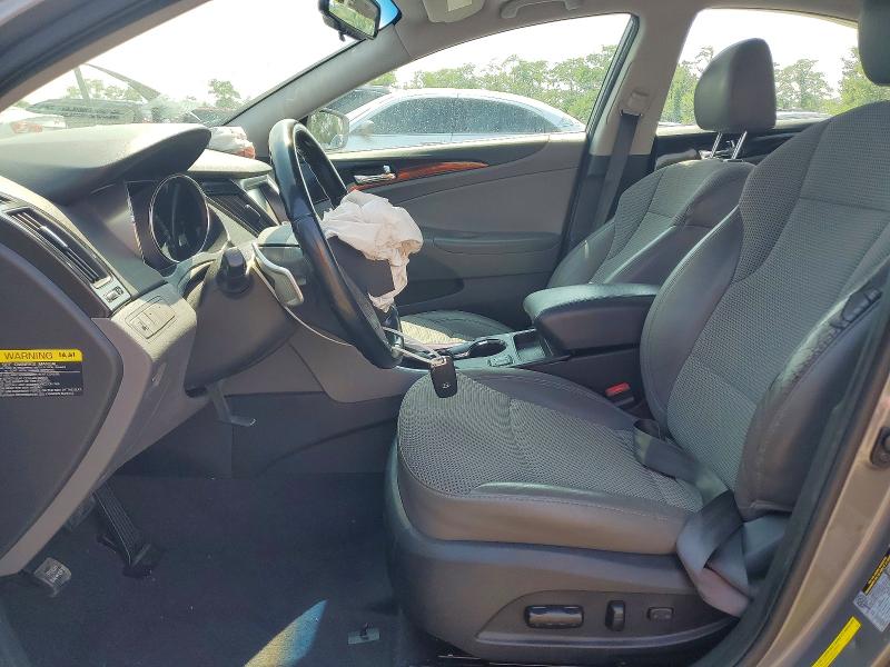 65738256 :رقم المزاد ، 5NPEC4AC4EH828981 vin ، 2014 Hyundai Sonata مزاد بيع