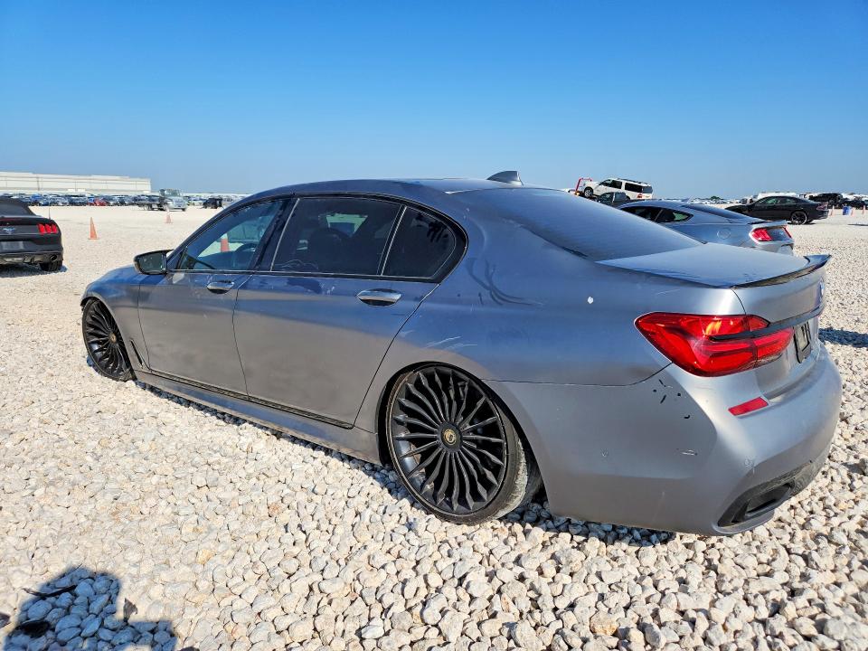 63667796 :رقم المزاد ، WBA7F0C55JGM24090 vin ، 2018 Bmw 750 مزاد بيع