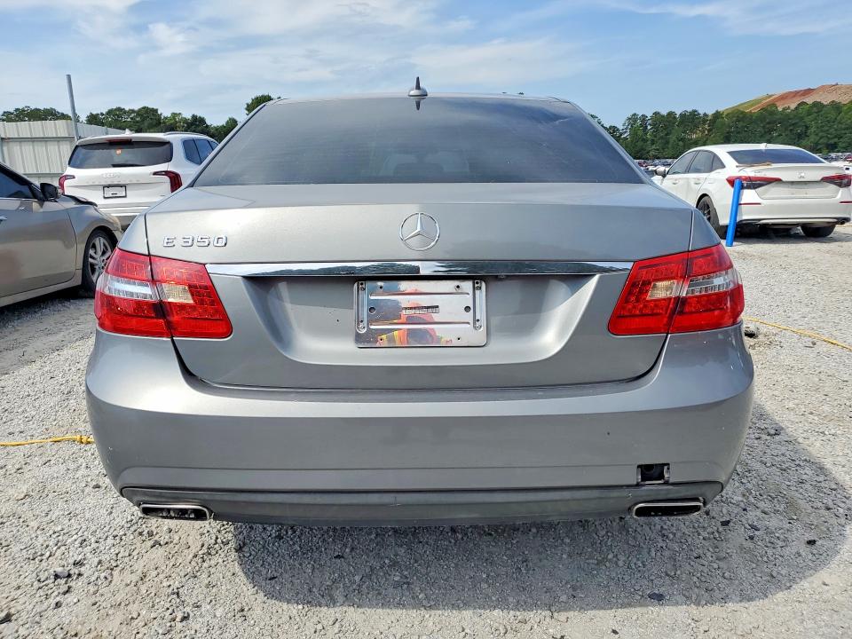 66201336 :رقم المزاد ، WDDHF5GB1BA456467 vin ، 2011 Mercedes-benz E مزاد بيع