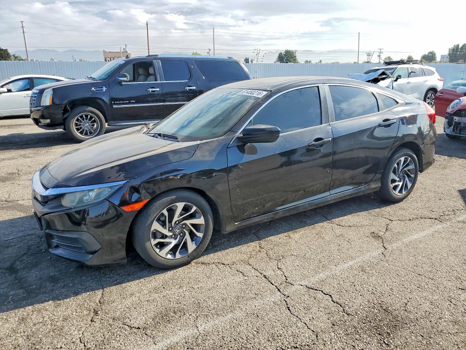 61450216 :رقم المزاد ، 2HGFC2F71GH540725 vin ، 2016 Honda Civic مزاد بيع