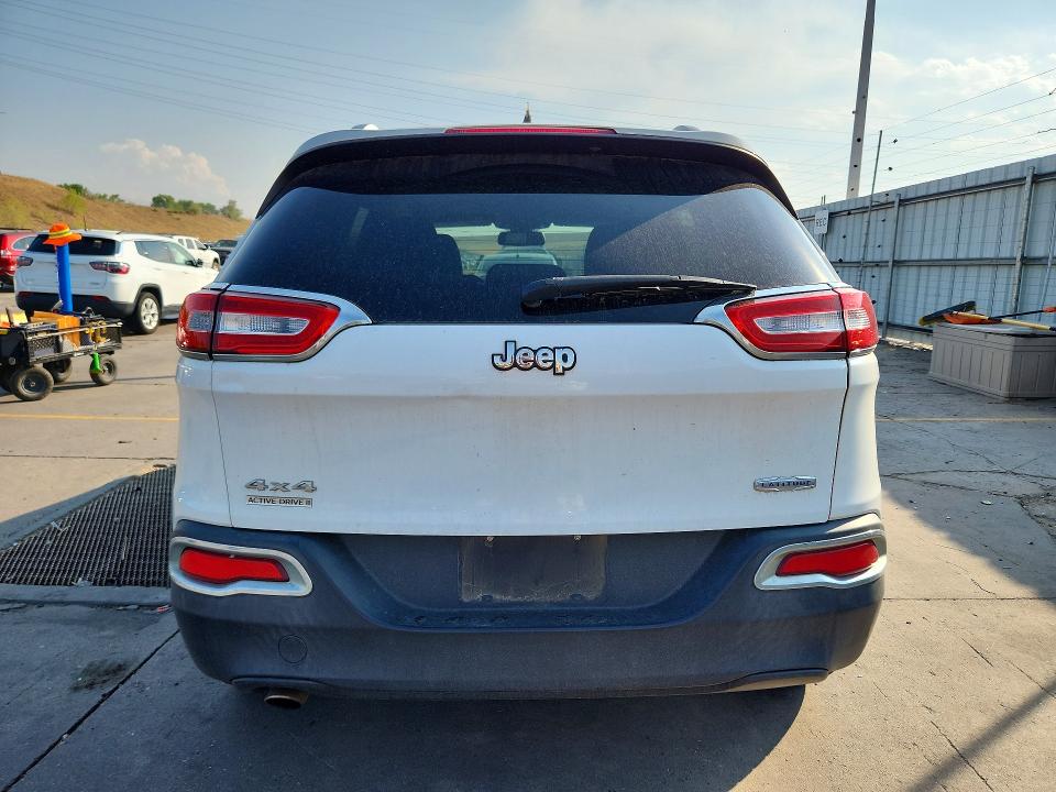 63261556 :رقم المزاد ، 1C4PJMCB4EW224795 vin ، 2014 Jeep Cherokee مزاد بيع
