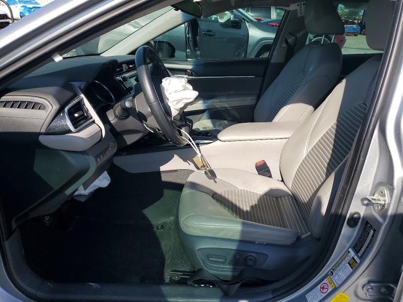 2018 Toyota Camry მანქანა იყიდება აუქციონზე, vin: 4T1B11HK7JU639449, აუქციონის ნომერი: 66138846