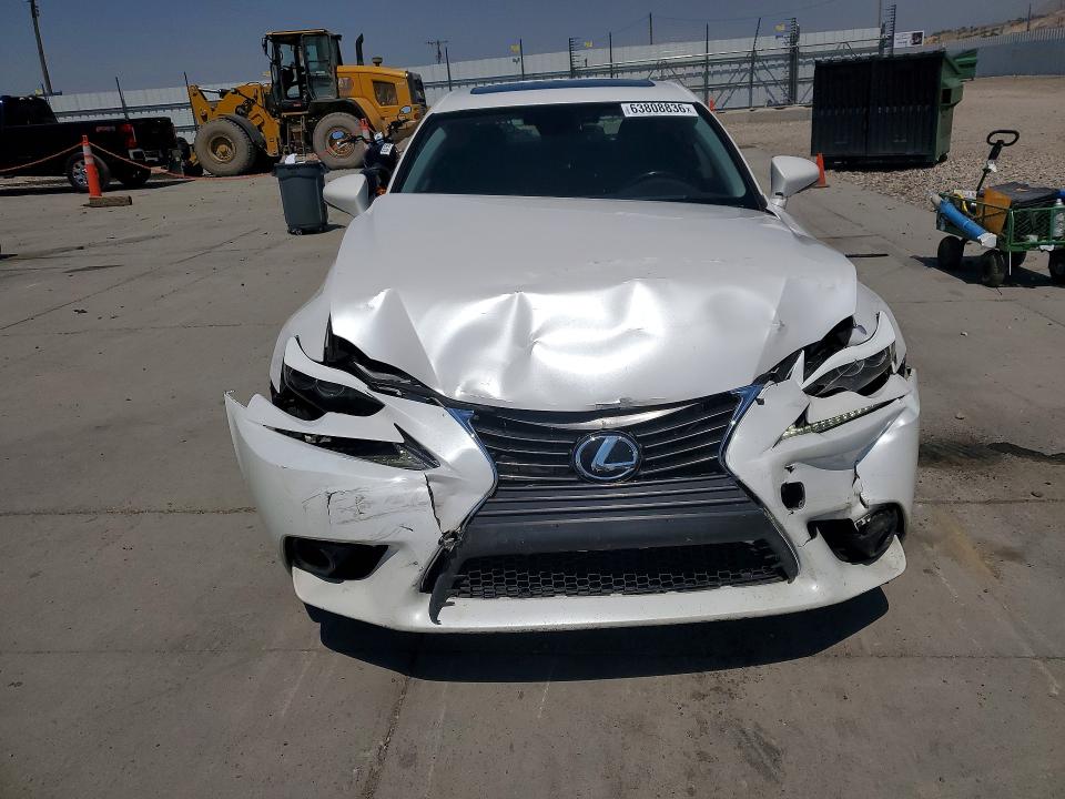 2016 Lexus Is მანქანა იყიდება აუქციონზე, vin: JTHCM1D28G5007793, აუქციონის ნომერი: 63808836