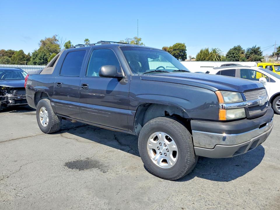 2003 Chevrolet Avalanche მანქანა იყიდება აუქციონზე, vin: 3GNEK13T53G226683, აუქციონის ნომერი: 64144336