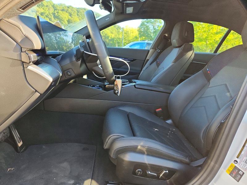 66488946 :رقم المزاد ، WBY13HG04SCS86841 vin ، 2025 Bmw I5 مزاد بيع