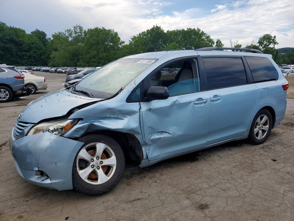 Продаж на аукціоні авто 2016 Toyota Sienna, vin: 5TDKK3DC4GS718795, номер лоту: 64111386