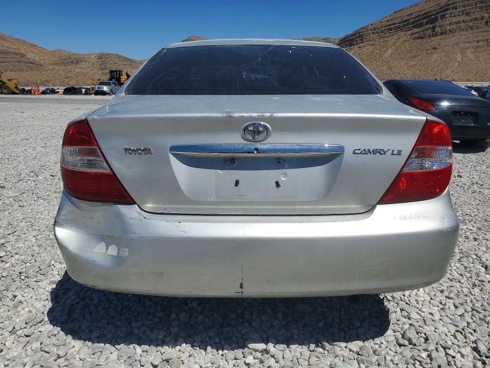 63158926 :رقم المزاد ، 4T1BE32K04U327907 vin ، 2004 Toyota Camry مزاد بيع