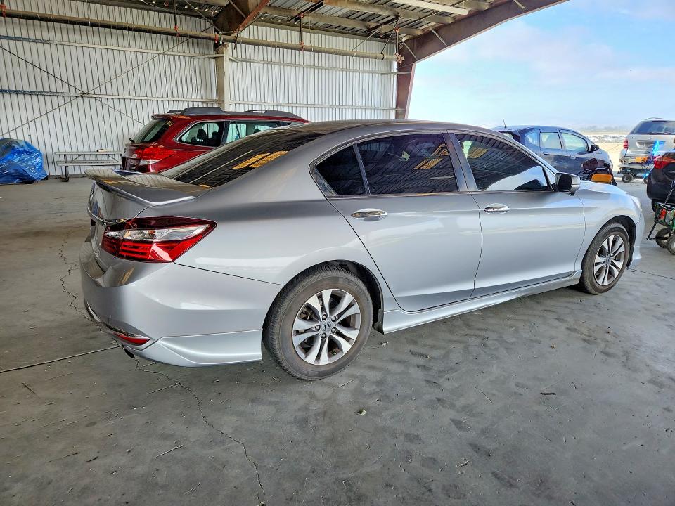 Продажа на аукционе авто 2017 Honda Accord, vin: 1HGCR2F7XHA151809, номер лота: 64121456