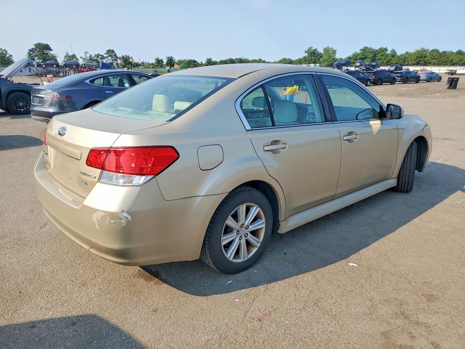 64829746 :رقم المزاد ، 4S3BMBG69A3210888 vin ، 2010 Subaru Legacy مزاد بيع