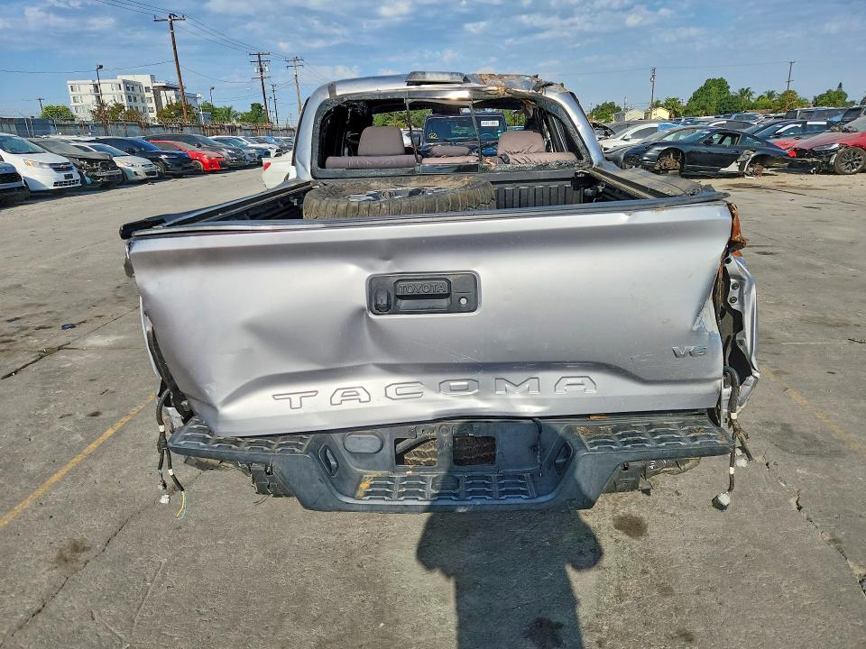 Продаж на аукціоні авто 2017 Toyota Tacoma, vin: 5TFCZ5AN9HX108498, номер лоту: 64799236