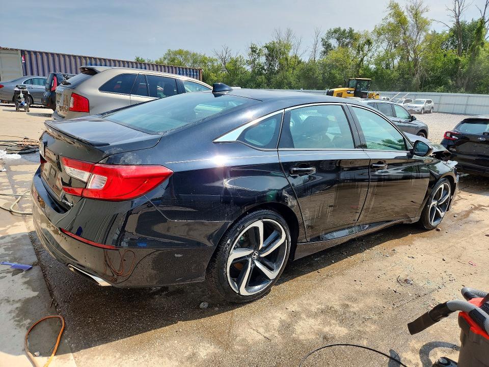 Aukcja sprzedaży 2018 Honda Accord, vin: 1HGCV1F35JA020439, numer aukcji: 64916536