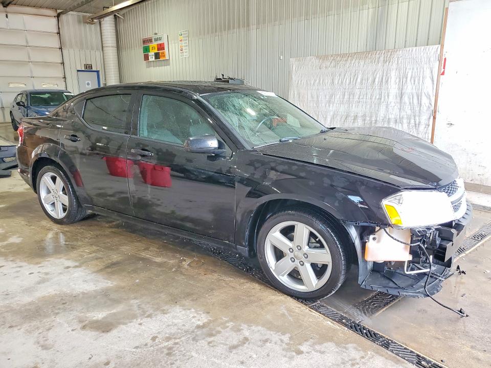 65915986 :رقم المزاد ، 1C3CDZCB3CN133379 vin ، 2012 Dodge Avenger مزاد بيع